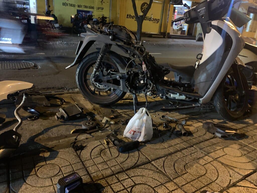 Cứu hộ xe máy Quận 4 TP.HCM – Cứu hộ xe máy Quận 4 Sài Gòn 3 Cứu Hộ Xe Máy Quận 4 Tp.hcm – Cứu Hộ Xe Máy Quận 4 Sài Gòn (1)